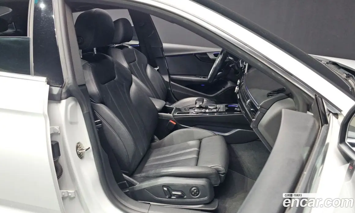 Audi A5 2019 2.0 автомат (гидро), фото 17