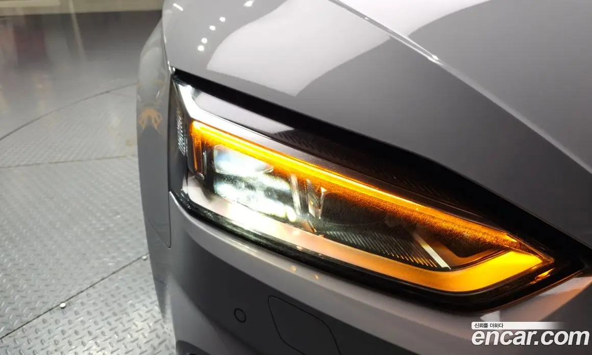 Audi A5 2019 2.0 автомат (гидро), фото 8