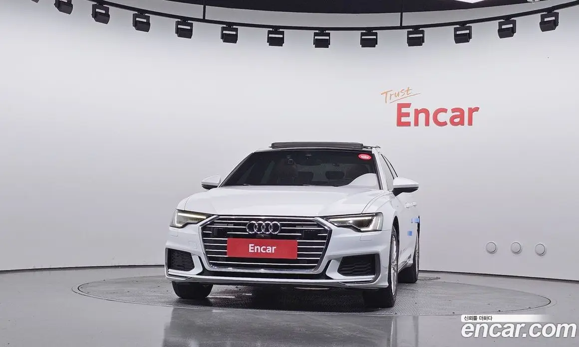 Audi A6 2020 2.0 автомат (гидро), фото 3