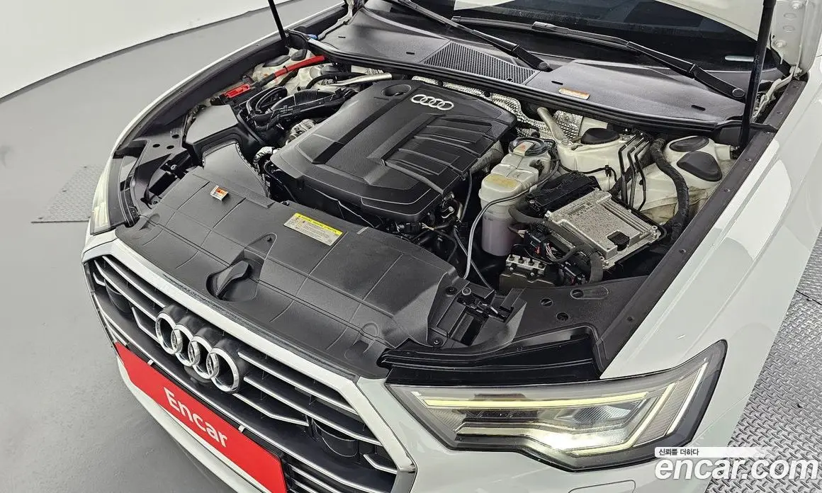 Audi A6 2020 2.0 автомат (гидро), фото 6