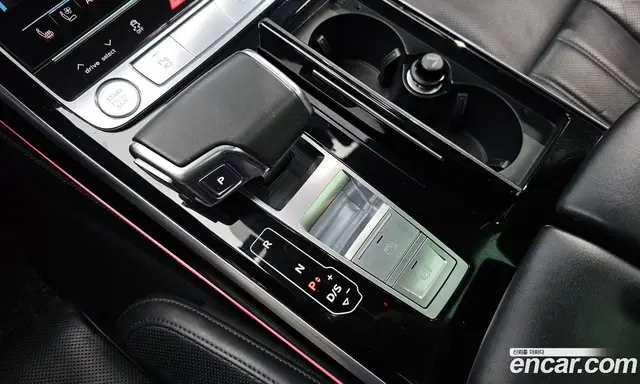 Audi A8 2020 3.0 автомат (гидро), миниатюра 12