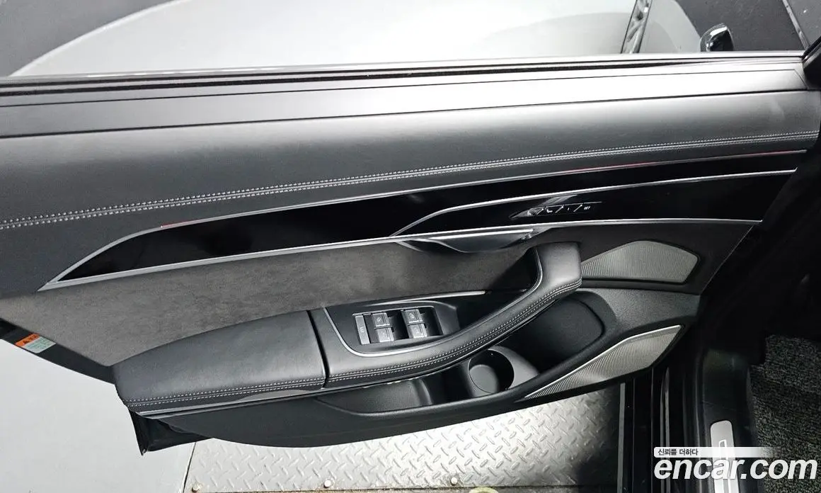 Audi A8 2020 3.0 автомат (гидро), фото 14