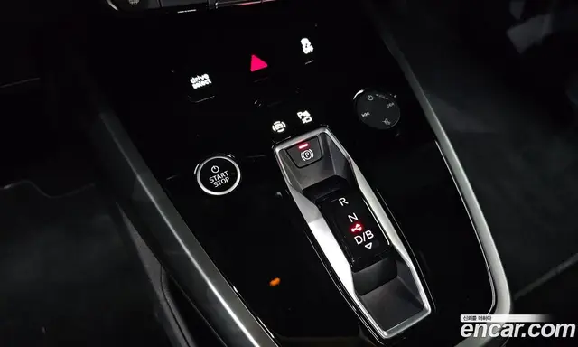 Audi Q4 e-tron 2025 0.2 автомат (гидро), миниатюра 12