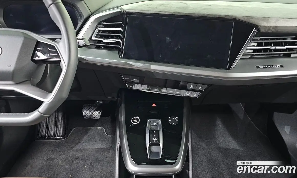 Audi Q4 e-tron 2025 0.2 автомат (гидро), фото 19 Audi Q4 e-tron 2025 0.2 автомат (гидро), фото 19