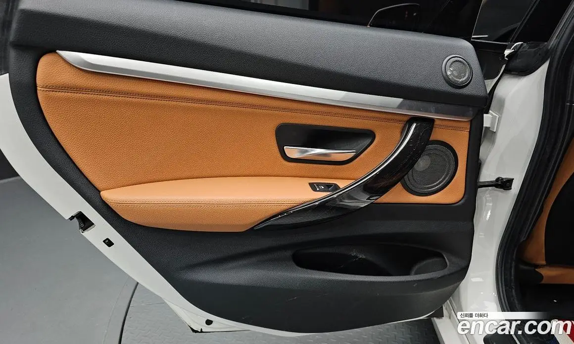 BMW 3 серия 2019 2.0 автомат (гидро), фото 14 BMW 3 серия 2019 2.0 автомат (гидро), фото 14