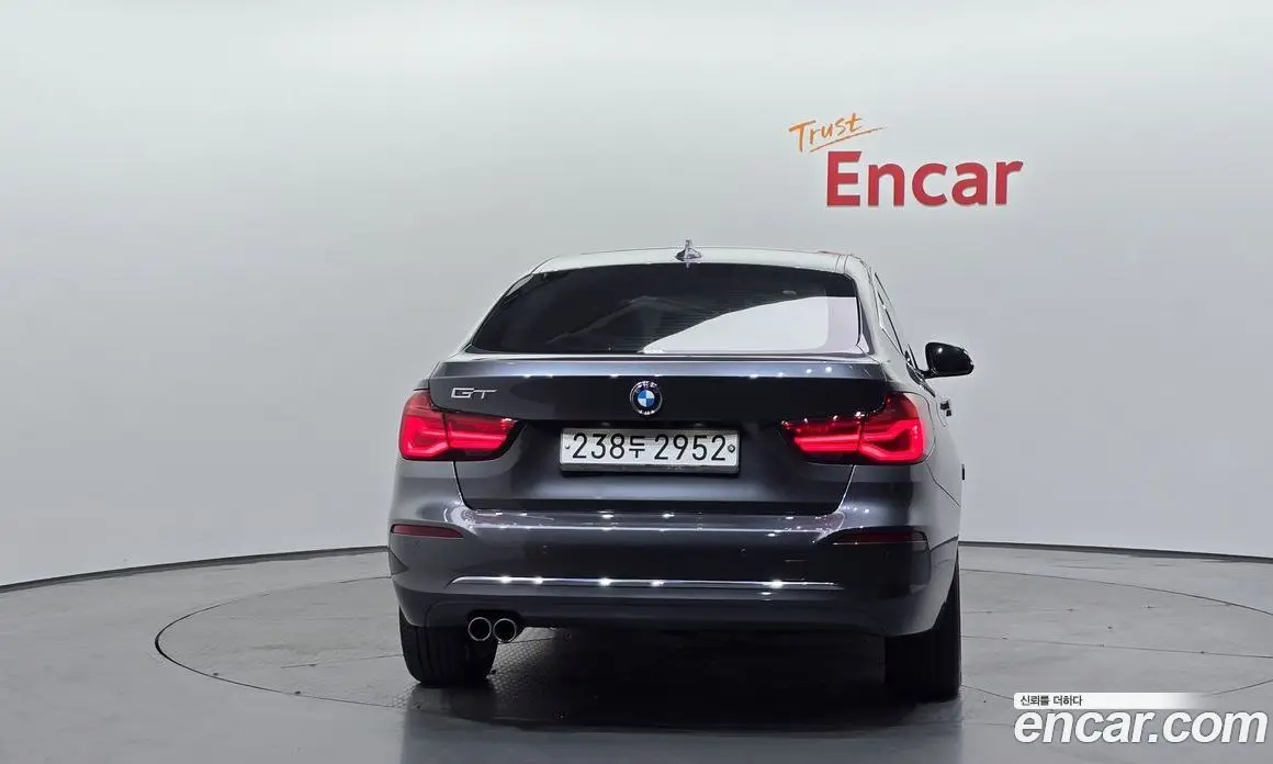 BMW 3 серия 2019 2.0 автомат (гидро), фото 4