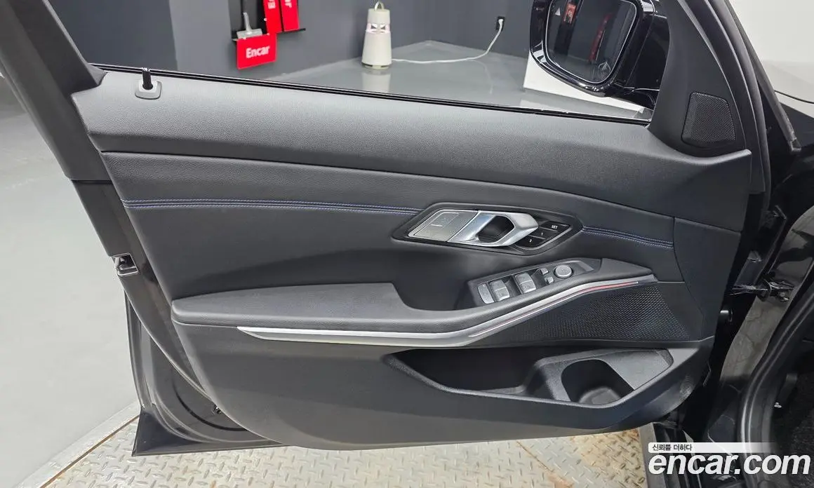 BMW 3 серия 2021 2.0 автомат (гидро), фото 14 BMW 3 серия 2021 2.0 автомат (гидро), фото 14