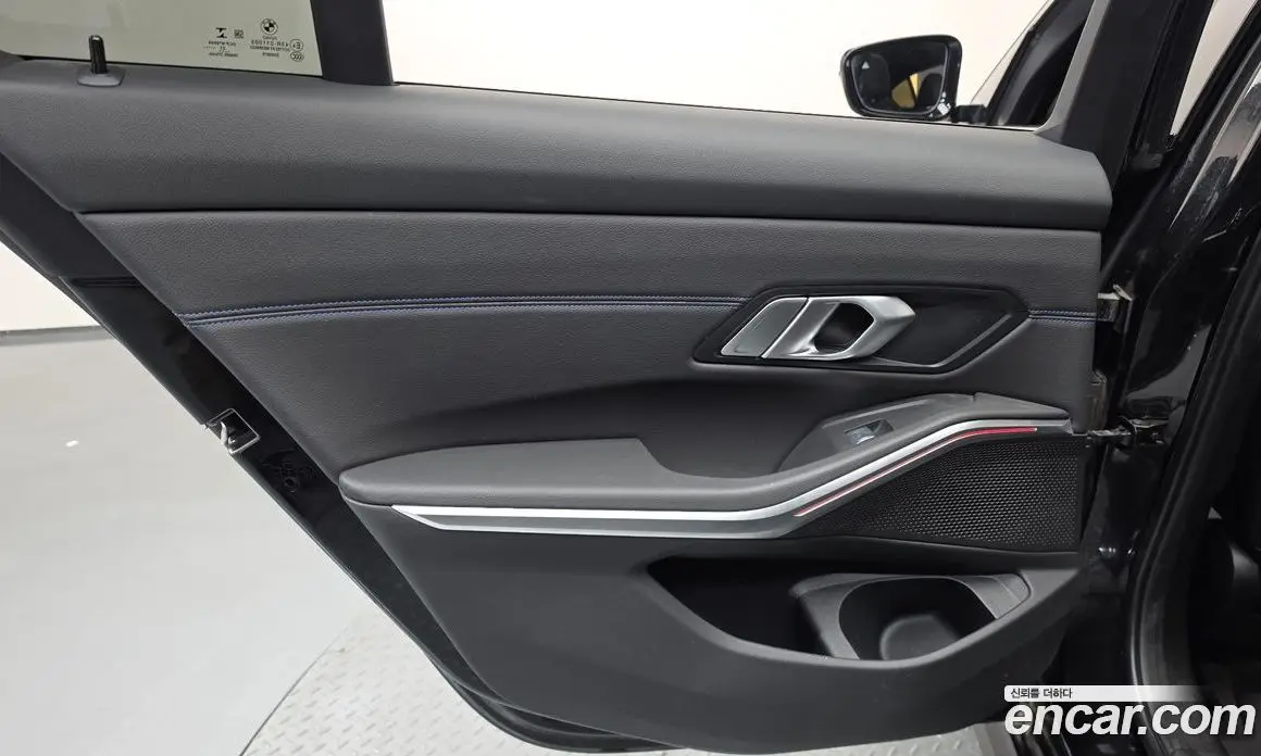 BMW 3 серия 2022 2.0 автомат (гидро), фото 15 BMW 3 серия 2022 2.0 автомат (гидро), фото 15
