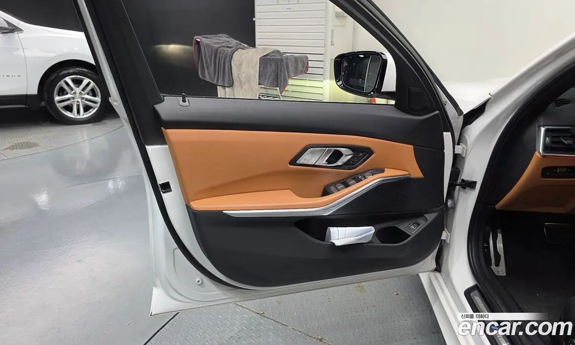 BMW 3 серия 2023 2.0 автомат (гидро), фото 14 BMW 3 серия 2023 2.0 автомат (гидро), фото 14