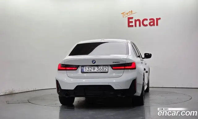 BMW 3 серия 2023 2.0 автомат (гидро), миниатюра 4 BMW 3 серия 2023 2.0 автомат (гидро), миниатюра 4