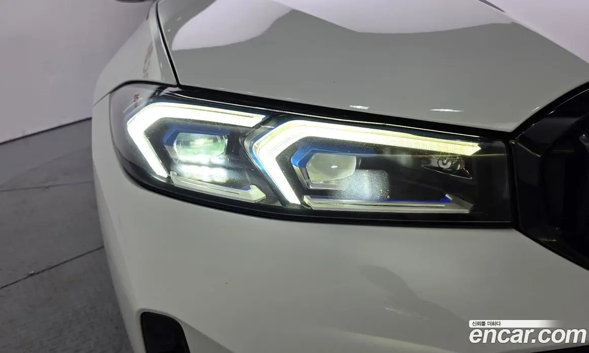 BMW 3 серия 2023 2.0 автомат (гидро), фото 8 BMW 3 серия 2023 2.0 автомат (гидро), фото 8