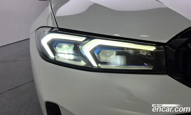 BMW 3 серия 2023 2.0 автомат (гидро), миниатюра 8 BMW 3 серия 2023 2.0 автомат (гидро), миниатюра 8