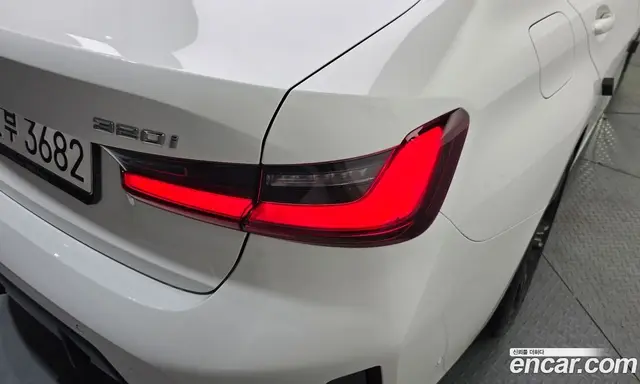 BMW 3 серия 2023 2.0 автомат (гидро), миниатюра 9 BMW 3 серия 2023 2.0 автомат (гидро), миниатюра 9