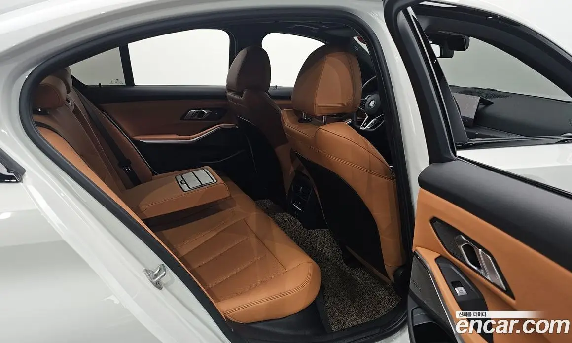 BMW 3 серия 2025 2.0 автомат (гидро), фото 16 BMW 3 серия 2025 2.0 автомат (гидро), фото 16