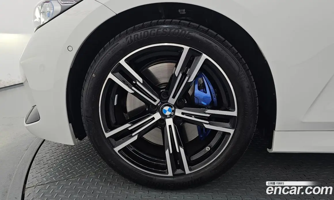 BMW 3 серия 2025 2.0 автомат (гидро), фото 5 BMW 3 серия 2025 2.0 автомат (гидро), фото 5