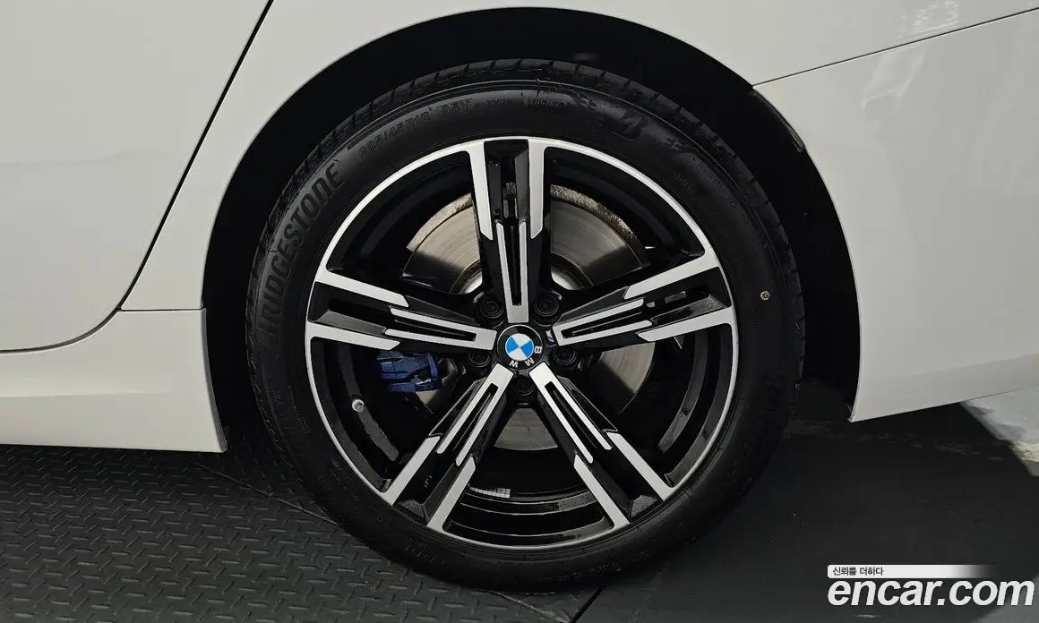 BMW 3 серия 2025 2.0 автомат (гидро), фото 7 BMW 3 серия 2025 2.0 автомат (гидро), фото 7