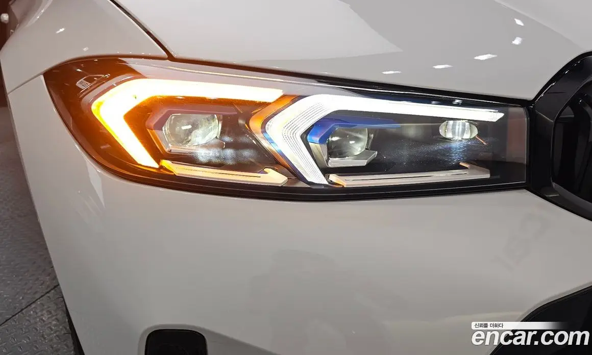 BMW 3 серия 2025 2.0 автомат (гидро), фото 8 BMW 3 серия 2025 2.0 автомат (гидро), фото 8