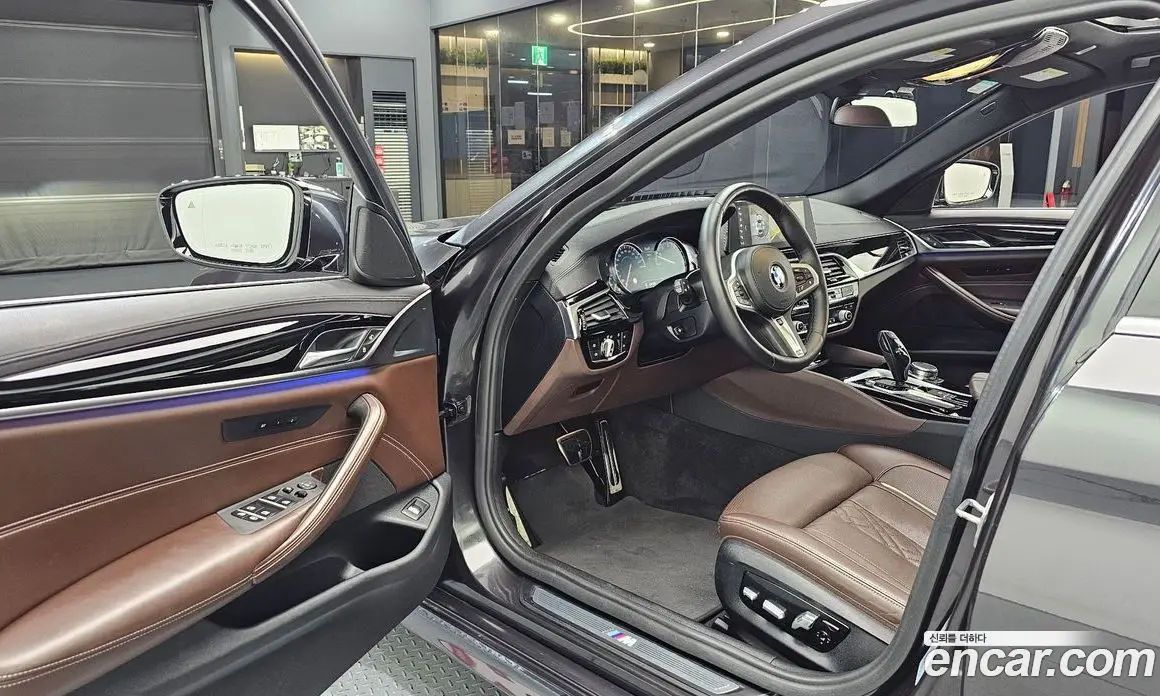 BMW 5 серия 2018 2.0 автомат (гидро), фото 13 BMW 5 серия 2018 2.0 автомат (гидро), фото 13