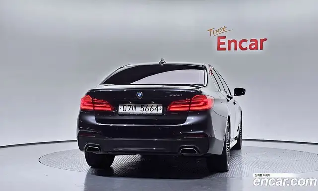 BMW 5 серия 2018 2.0 автомат (гидро), миниатюра 4 BMW 5 серия 2018 2.0 автомат (гидро), миниатюра 4
