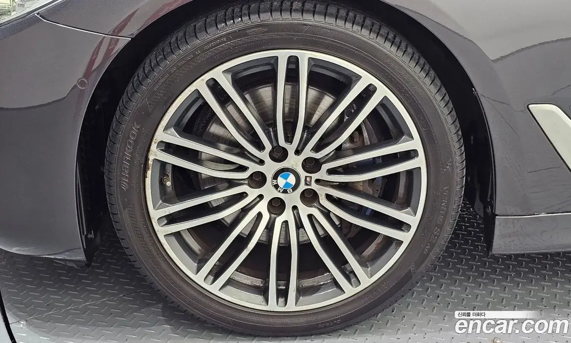 BMW 5 серия 2018 2.0 автомат (гидро), фото 5 BMW 5 серия 2018 2.0 автомат (гидро), фото 5
