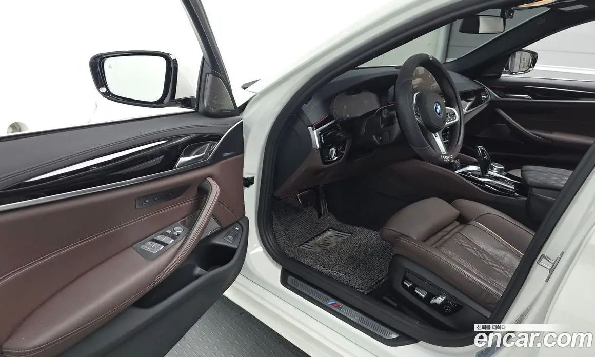 BMW 5 серия 2022 2.0 автомат (гидро), фото 13