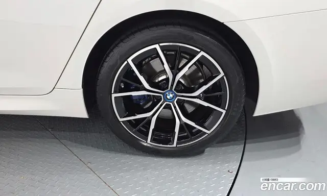 BMW 5 серия 2022 2.0 автомат (гидро), миниатюра 7