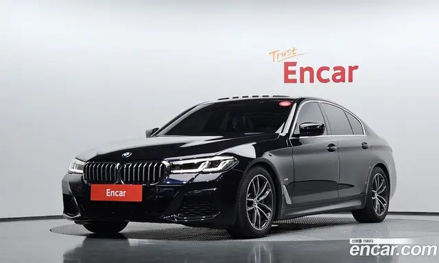 BMW 5 серия, 2023, 36 324 км