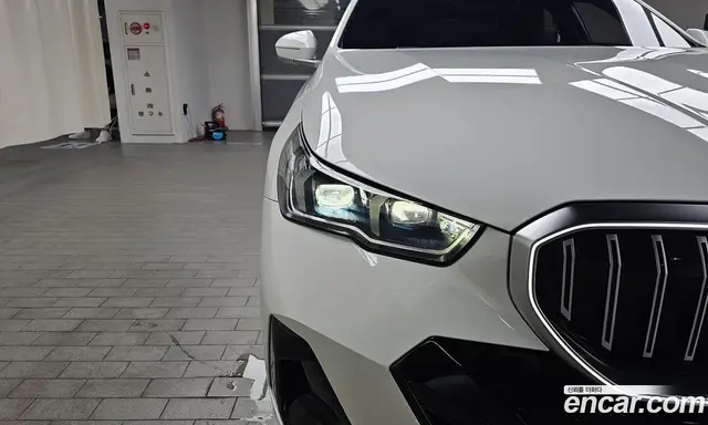 BMW 5 серия 2024 2.0 автомат (гидро), миниатюра 8