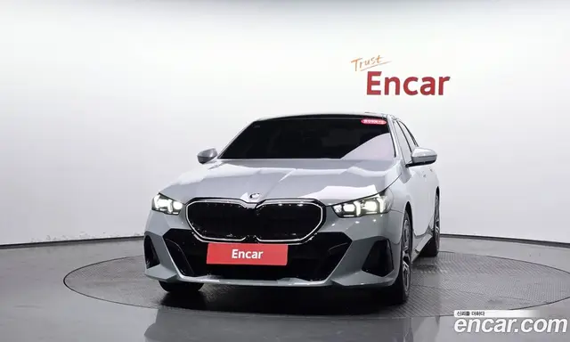 BMW 5 серия 2025 2.0 автомат (гидро), миниатюра 2