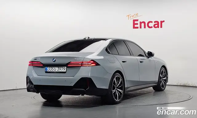 BMW 5 серия, 2025, 9 499 км