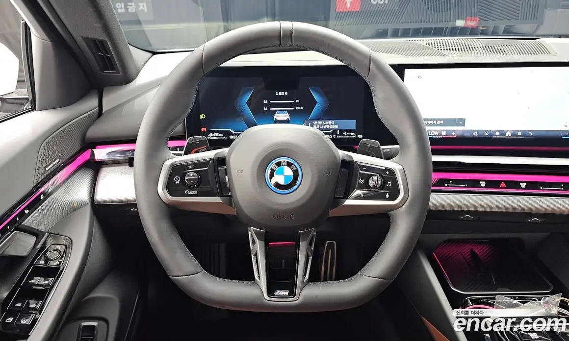BMW 5 серия 2025 2.0 автомат (гидро), фото 19