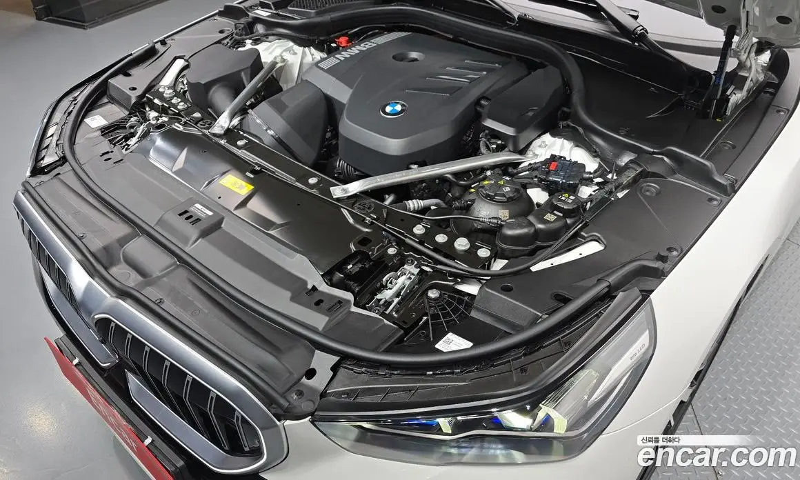 BMW 5 серия 2025 2.0 автомат (гидро), фото 6