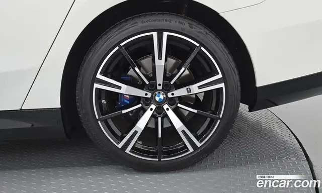 BMW 5 серия 2025 2.0 автомат (гидро), миниатюра 7