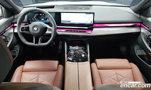 BMW 5 серия 2025 2.0 автомат (гидро), миниатюра 10