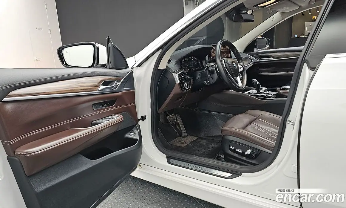 BMW 6 серия 2022 2.0 автомат (гидро), фото 13