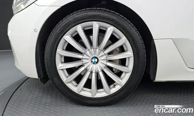 BMW 6 серия 2022 2.0 автомат (гидро), миниатюра 5