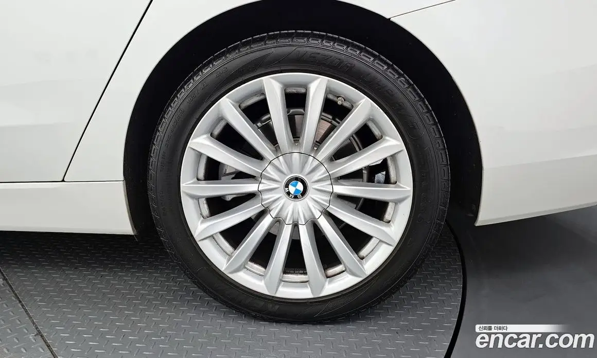 BMW 6 серия 2022 2.0 автомат (гидро), фото 7