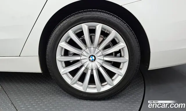 BMW 6 серия 2022 2.0 автомат (гидро), миниатюра 7