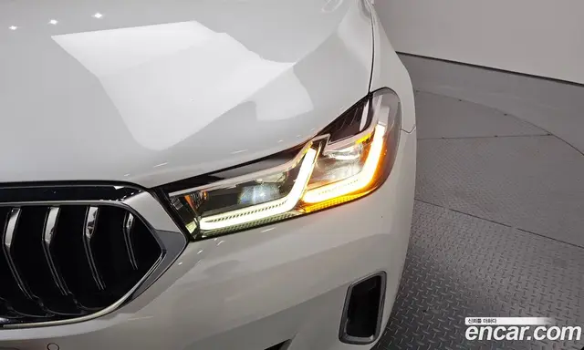 BMW 6 серия 2022 2.0 автомат (гидро), миниатюра 8