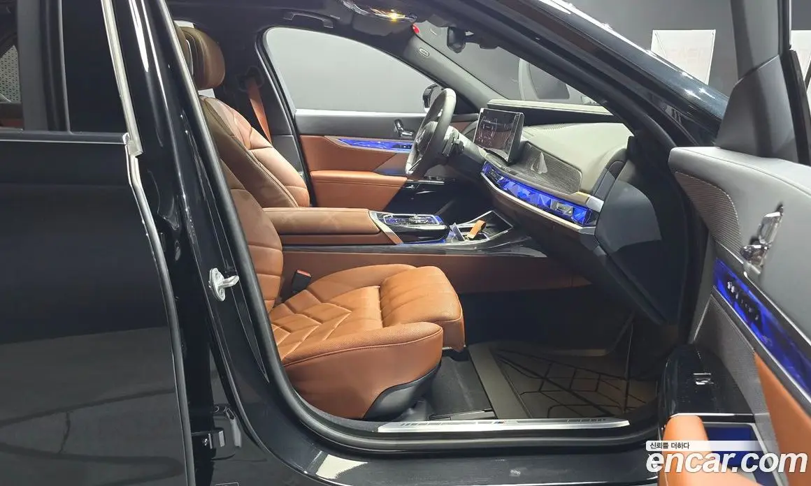 BMW 7 серия 2025 3.0 автомат (гидро), фото 16 BMW 7 серия 2025 3.0 автомат (гидро), фото 16