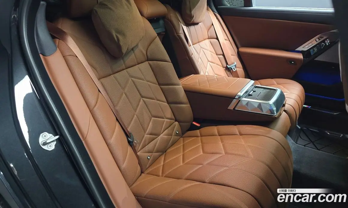 BMW 7 серия 2025 3.0 автомат (гидро), фото 17 BMW 7 серия 2025 3.0 автомат (гидро), фото 17