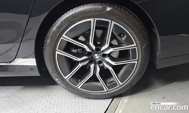 BMW 7 серия 2025 3.0 автомат (гидро), миниатюра 7 BMW 7 серия 2025 3.0 автомат (гидро), миниатюра 7