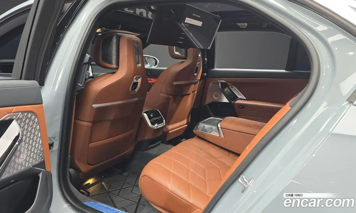 BMW i7 2024 0.3 автомат (гидро), фото 16 BMW i7 2024 0.3 автомат (гидро), фото 16
