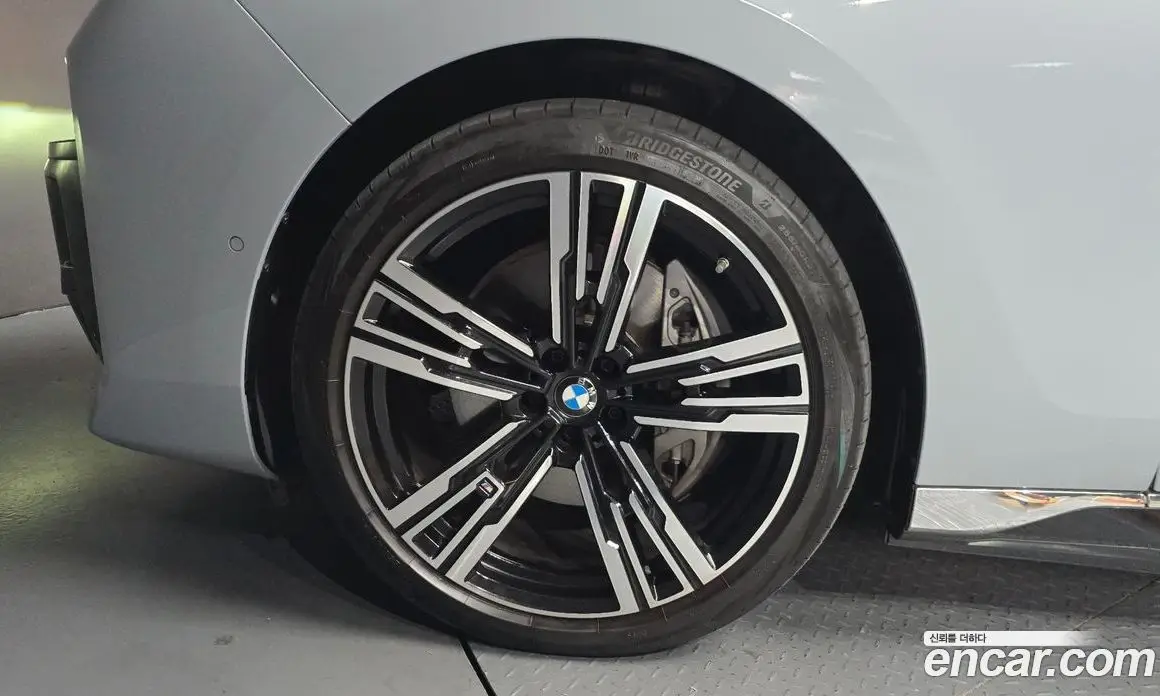 BMW i7 2024 0.3 автомат (гидро), фото 4 BMW i7 2024 0.3 автомат (гидро), фото 4