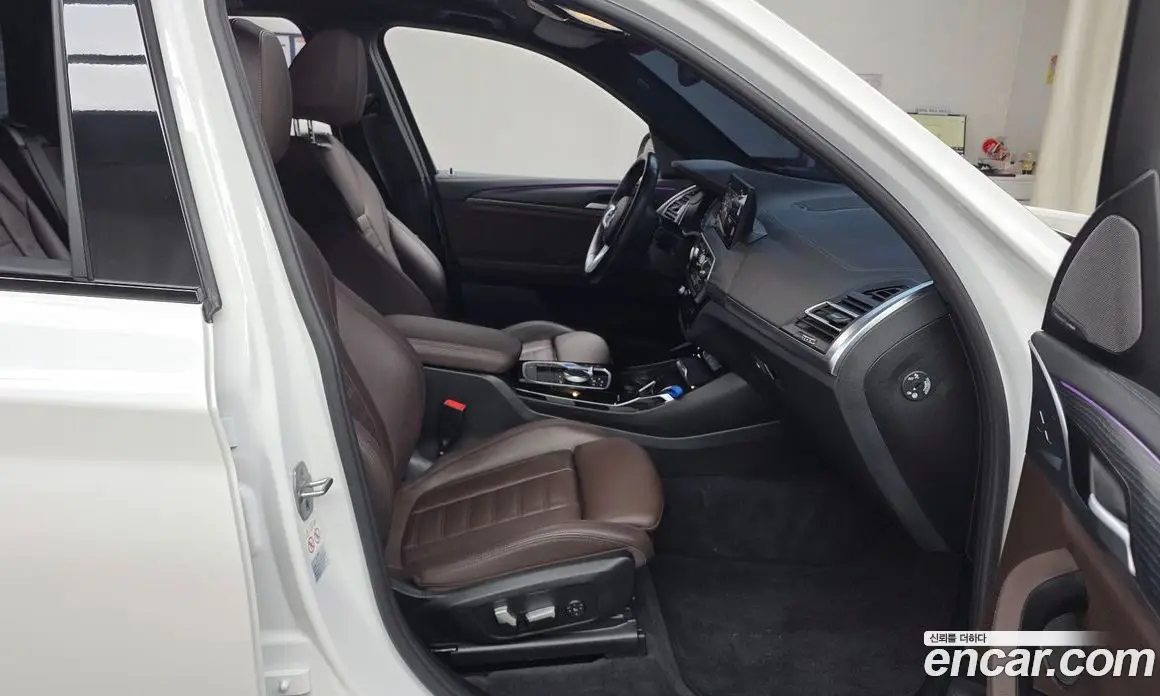 BMW iX3 2023 0.2 автомат (гидро), фото 16