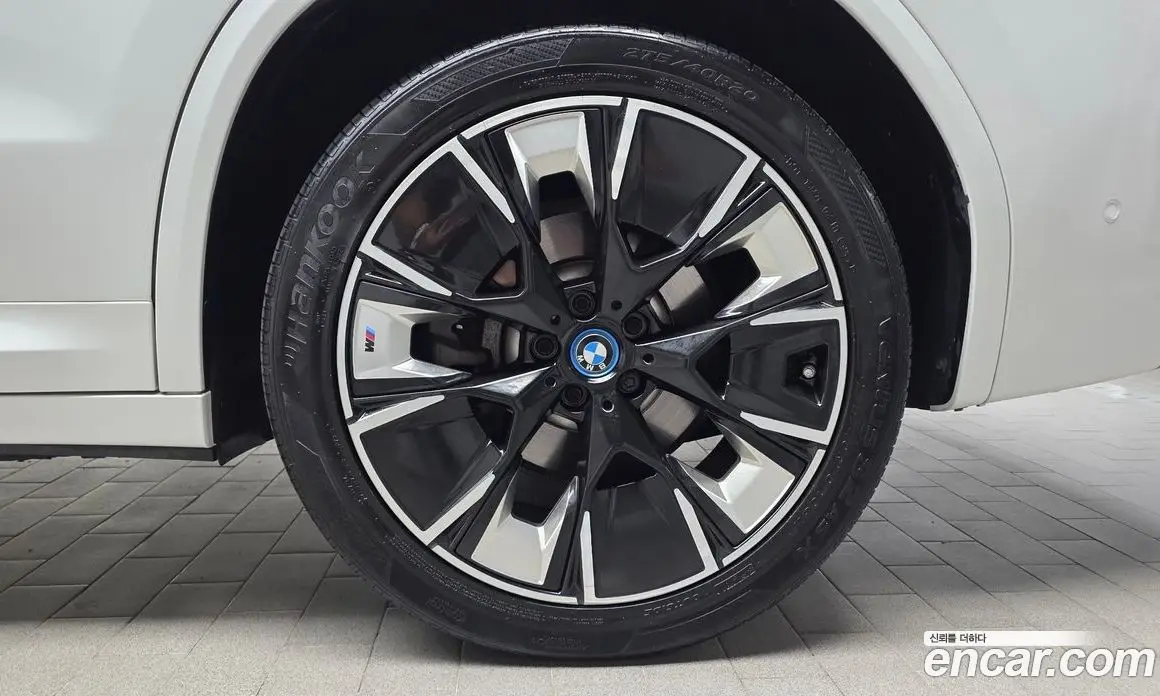 BMW iX3 2023 0.2 автомат (гидро), фото 6