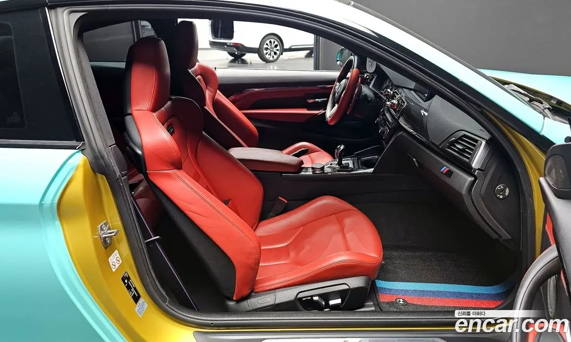 BMW M4 2018 3.0 автомат (гидро), фото 13 BMW M4 2018 3.0 автомат (гидро), фото 13
