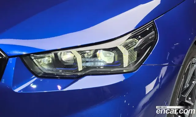 BMW M5 2026 4.4 автомат (гидро), миниатюра 8