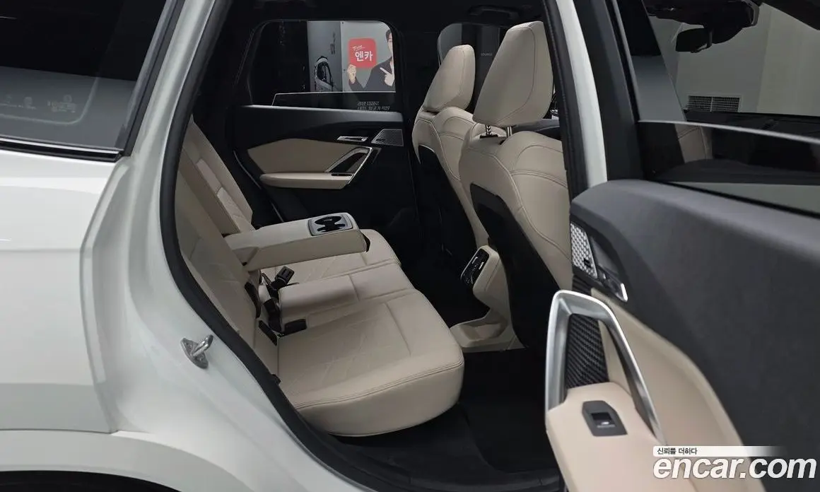 BMW X1 2024 2.0 автомат (гидро), фото 17 BMW X1 2024 2.0 автомат (гидро), фото 17