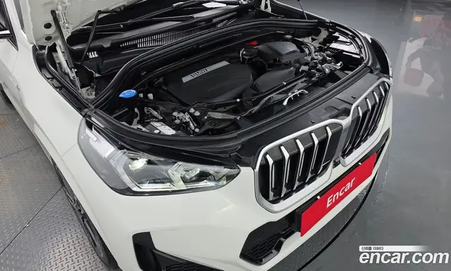 BMW X1 2024 2.0 автомат (гидро), миниатюра 5 BMW X1 2024 2.0 автомат (гидро), миниатюра 5